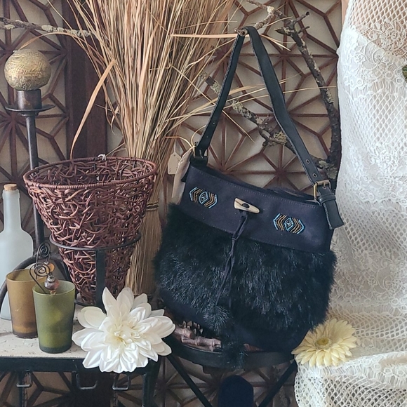 NWOT BO HO BEADED BLACK SUEDE FAUX FUR HANDBAG - Picture 16 of 16